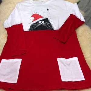 Holiday kitty in Santa hat tunic size M